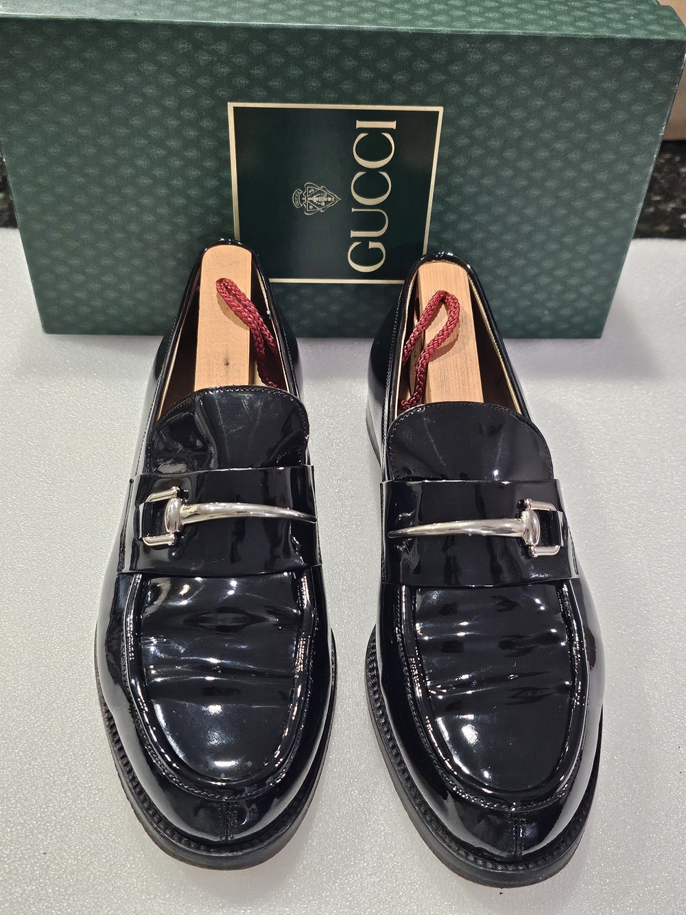 VINTAGE! Gucci Black Patent Leather Horsebit Loafers
